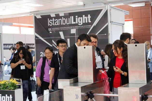 istanbullight-fuar-giris-alani-gorseli