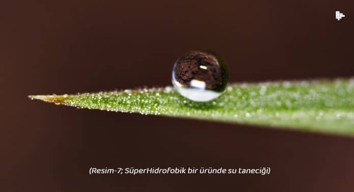 resim-7-superhidrofobik-urunde-su-tanecigi (1)